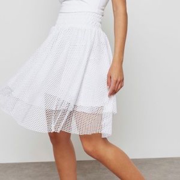 PUMA En Pointe Mesh Skirt - Picture 1 of 6